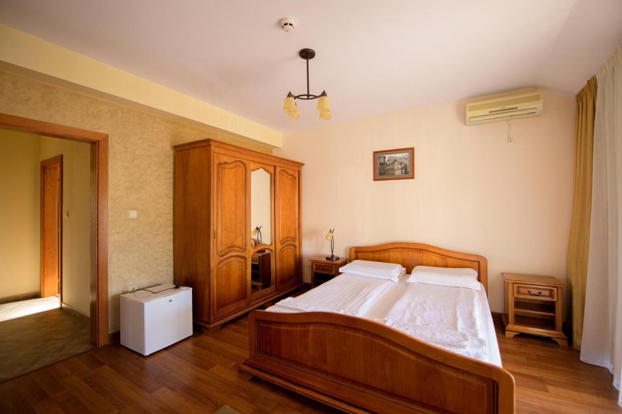 Pensiunea Normandia Timişoara Extérieur photo