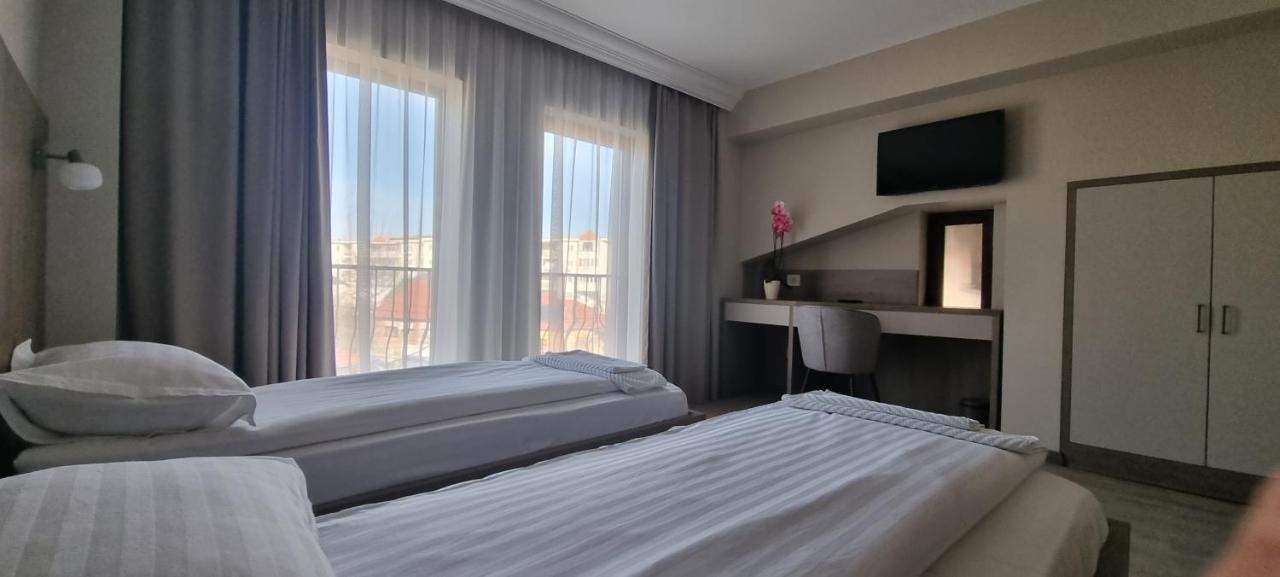 Pensiunea Normandia Timişoara Extérieur photo