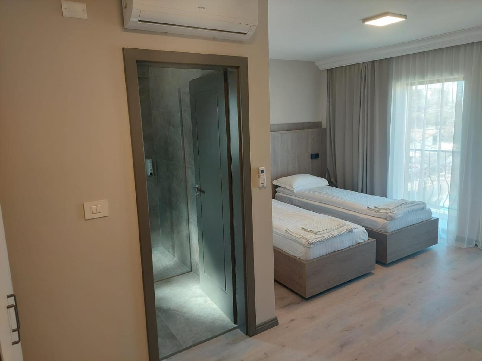 Pensiunea Normandia Timişoara Extérieur photo