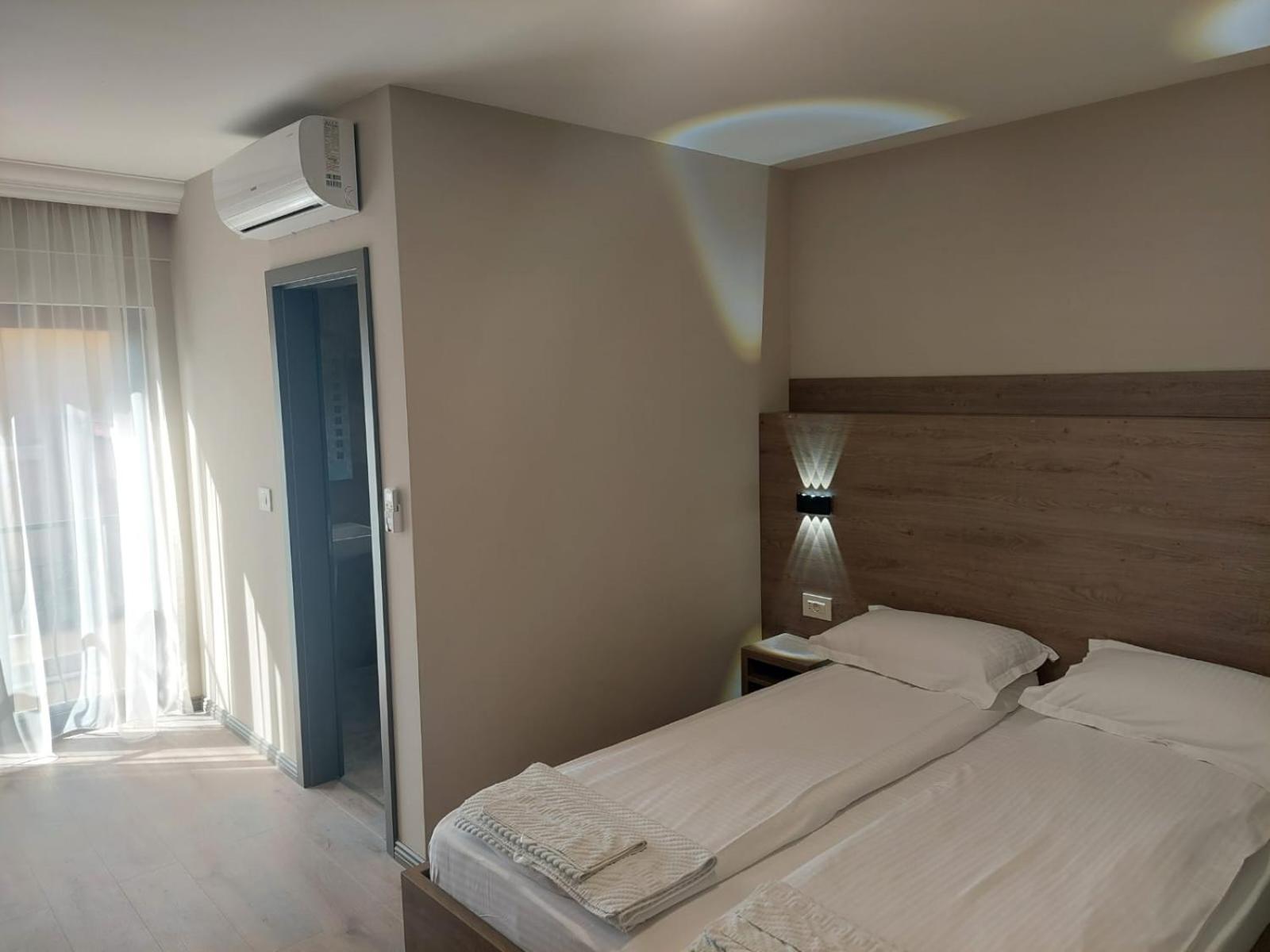 Pensiunea Normandia Timişoara Extérieur photo