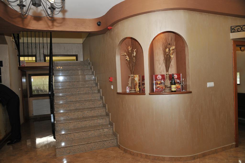 Pensiunea Normandia Timişoara Extérieur photo